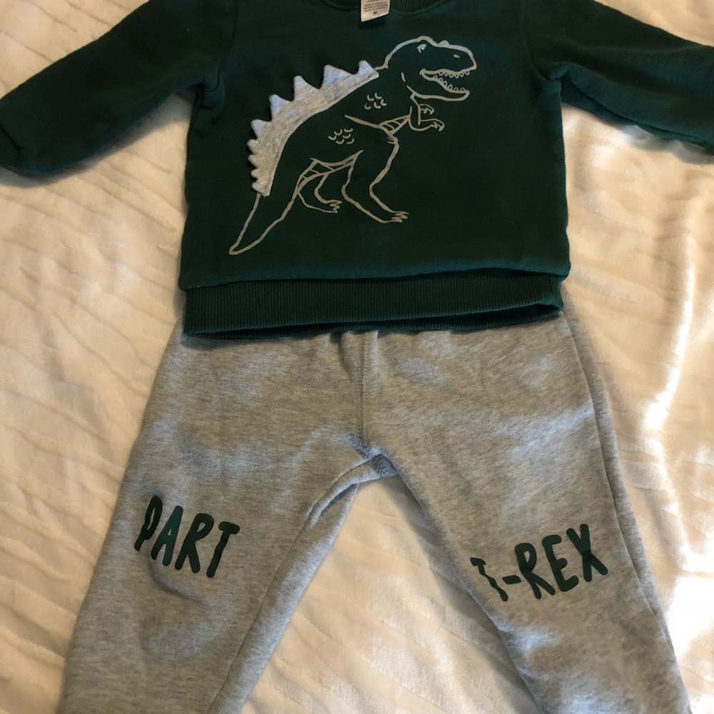 Carter’s outfit